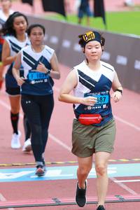 BIB: 1039, 687
                            <button type="button" onclick="openModal(4644325)" class="btn btn-primary btn-sm float-right btn-popup" data-toggle="modal" data-target=".modal-high-quality">
                        <i class="fas fa-shopping-cart"></i> Add to Cart
                    </button>
                                            <button type="button" onclick="isThisMe(4644325, true)" class="btn btn-success btn-sm float-right btn-popup btn-isme hidden" data-toggle="tooltip" data-placement="bottom" title="นี่คือรูปของคุณใช่ไหม คลิกที่นี่เพื่อเอาเข้าอัลบั้ม">
                        <i class="fas fa-plus"></i> Add to album
                    </button>
                    <button type="button" onclick="isThisMe(4644325, false)" class="btn btn-warning btn-sm float-right btn-popup btn-isnotme hidden">
                        <i class="fas fa-ban"></i> Remove from album
                    </button>